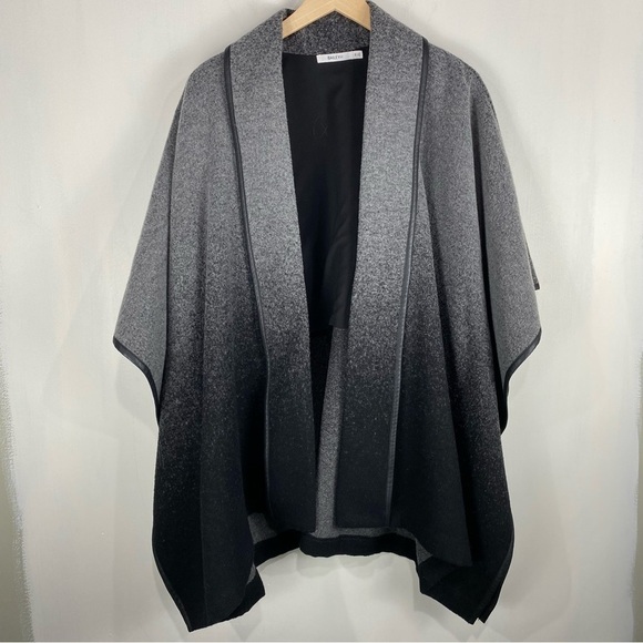 Bailey 44 Ombre Bridgette‎ Cape Wool Blend Flowy Cardigan Sweater Shawl Wrap - Picture 3 of 8
